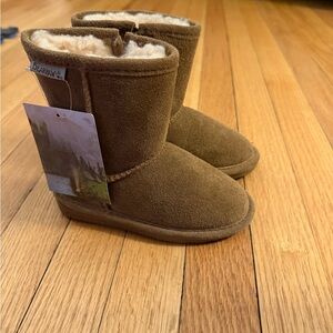 BearPaw Tan Suede Ankle Boots